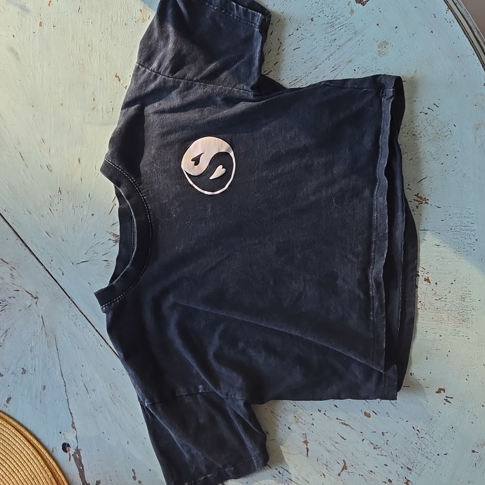 ☯️ COTTON ON Yin Yang Crop Top